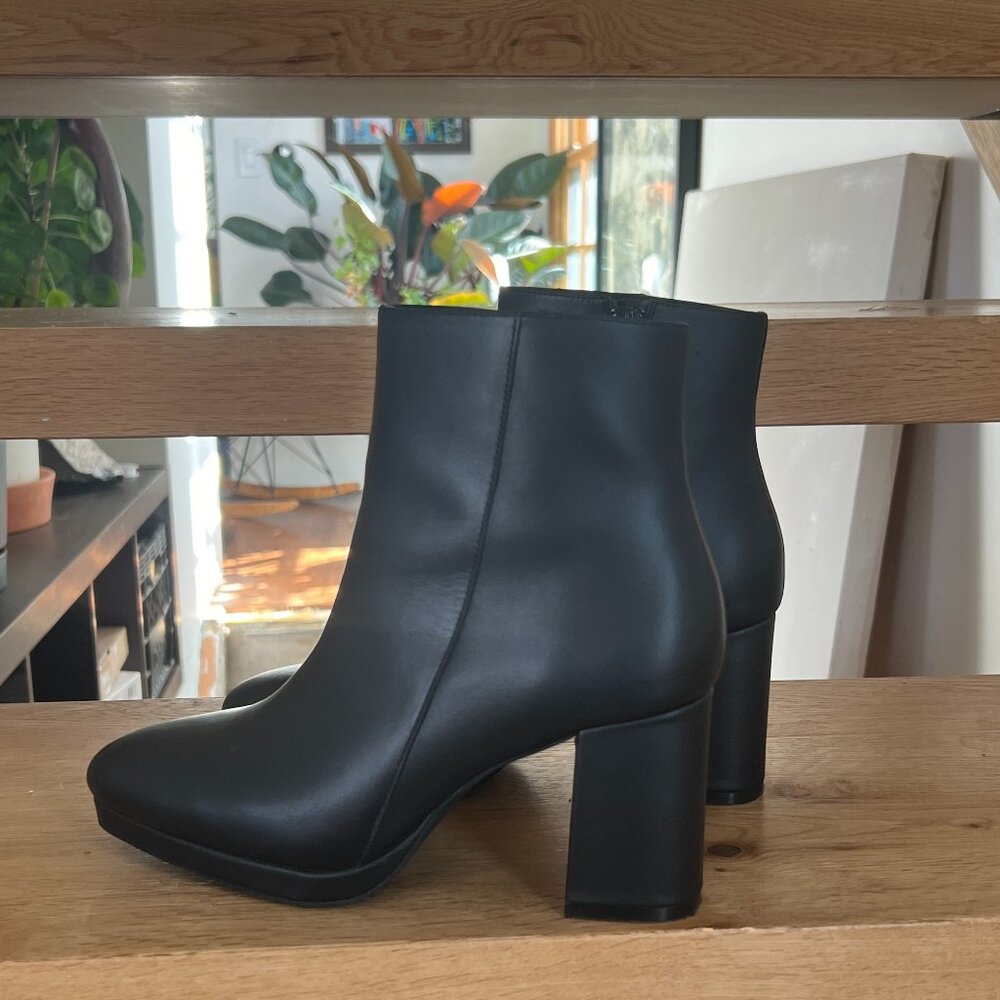 Like New INTENTIONALLY BLANK Black Booties